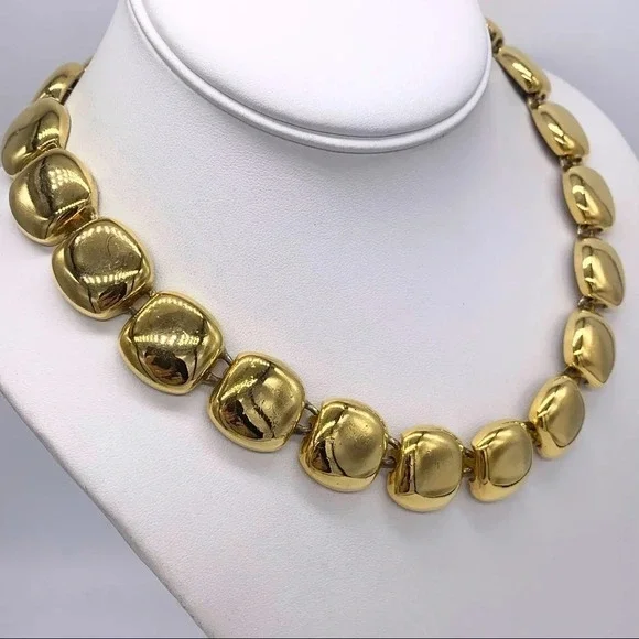 Anne Klein Vintage Gold Square Links Necklace - Picture 2 of 7